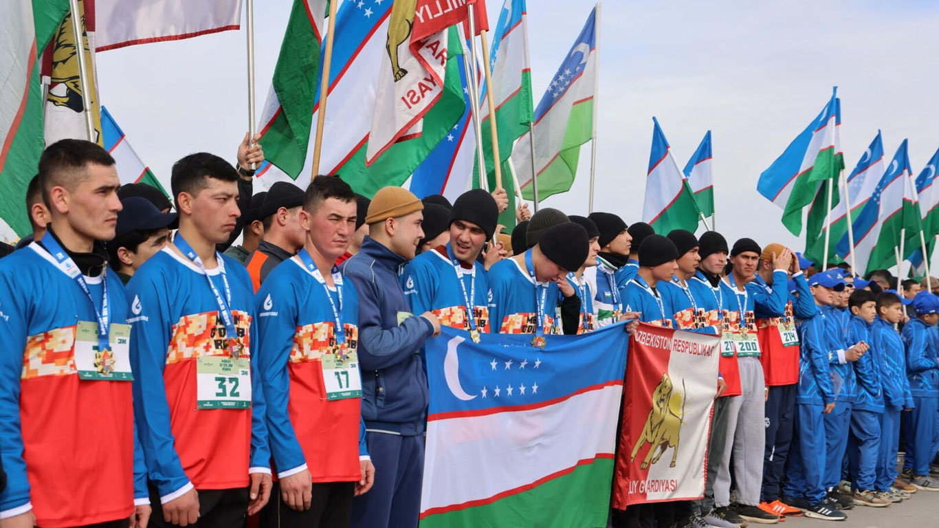 В Самарканде состоялся патриотический забег «Men G’olib Run»