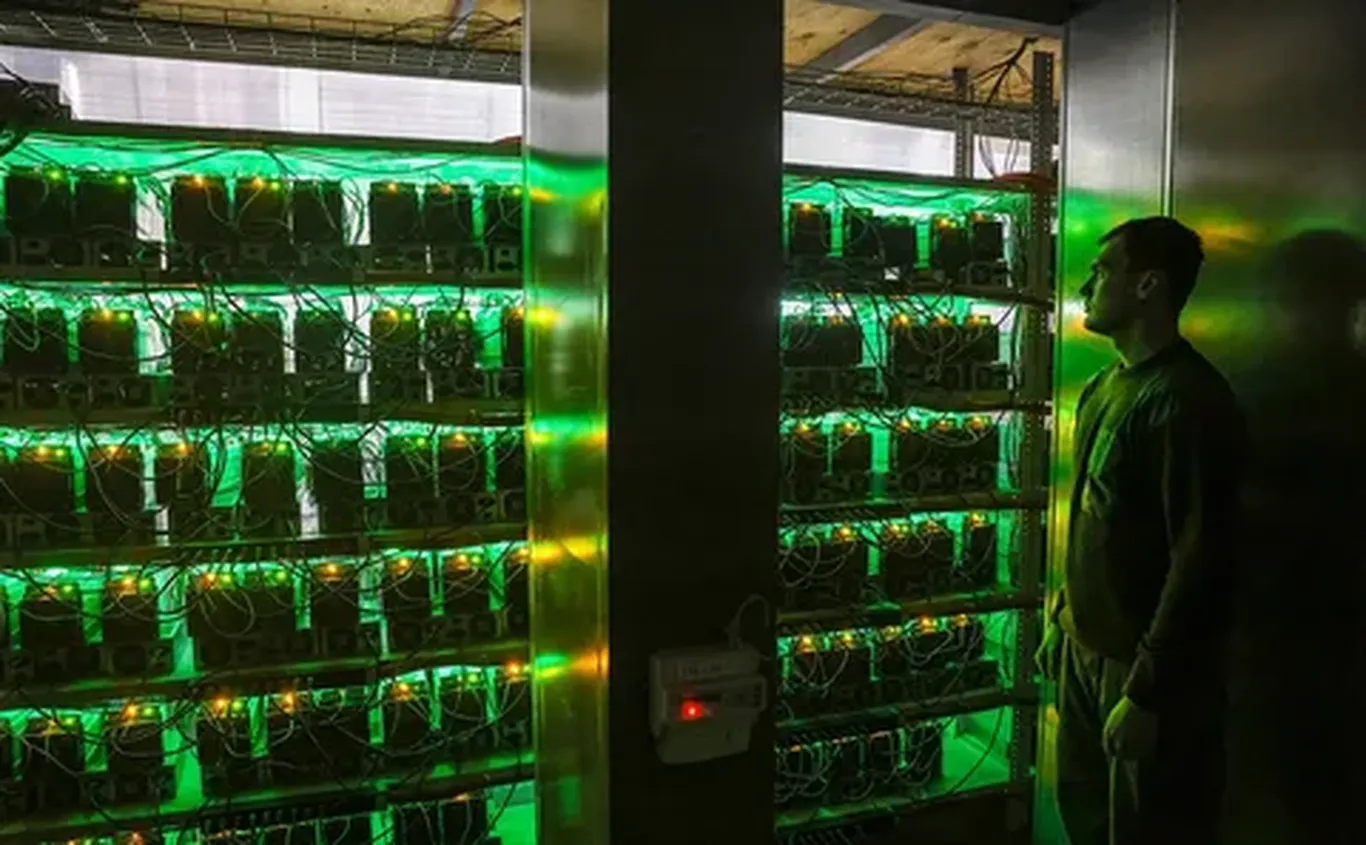 В Узбекистане выдано первое официальное разрешение на майнинг криптовалют
