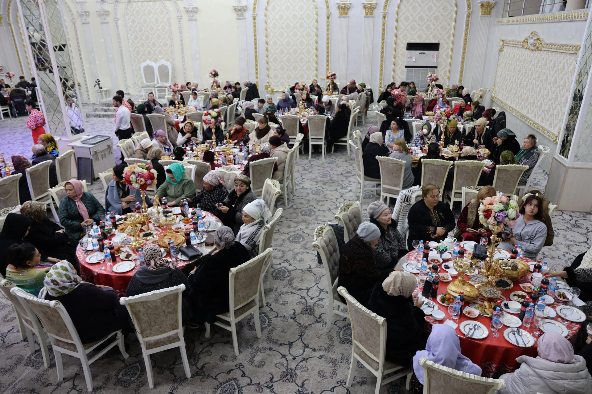 «Рамазан — месяц милосердия, согласия и благодарности»