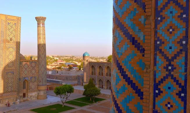 В Самарканде отреставрируют 15 объектов культурного наследия