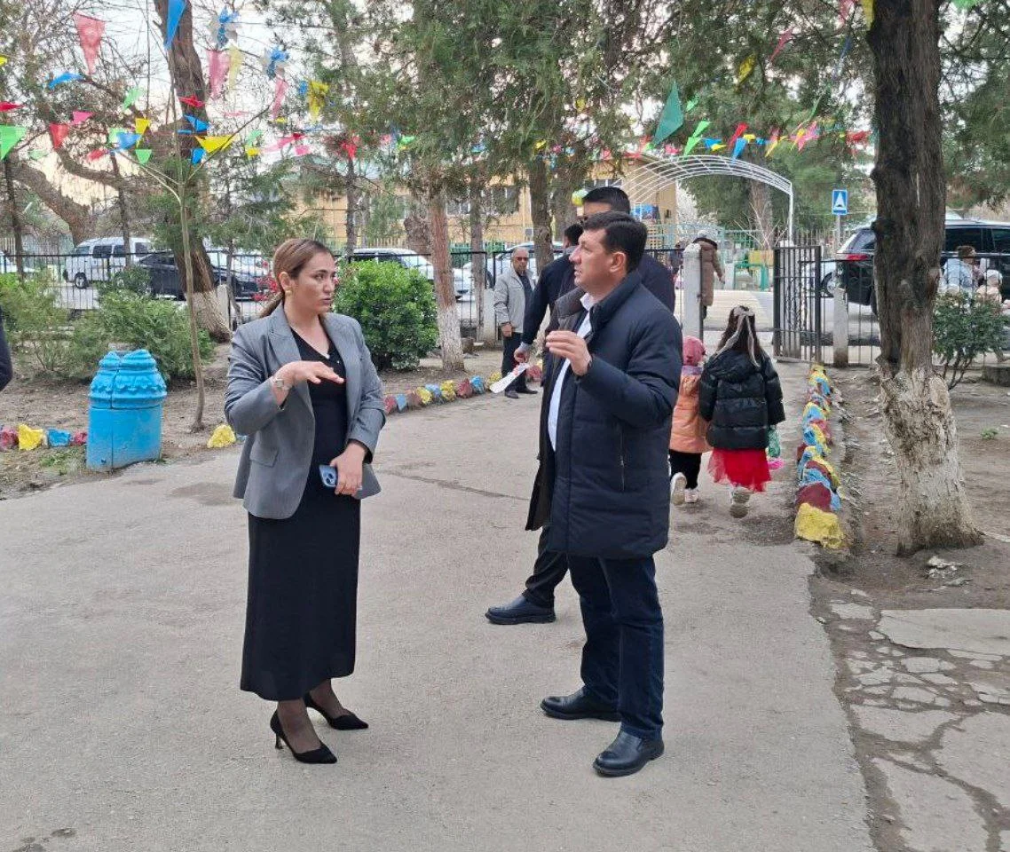Хоким ознакомился с деятельностью дошкольного учреждения