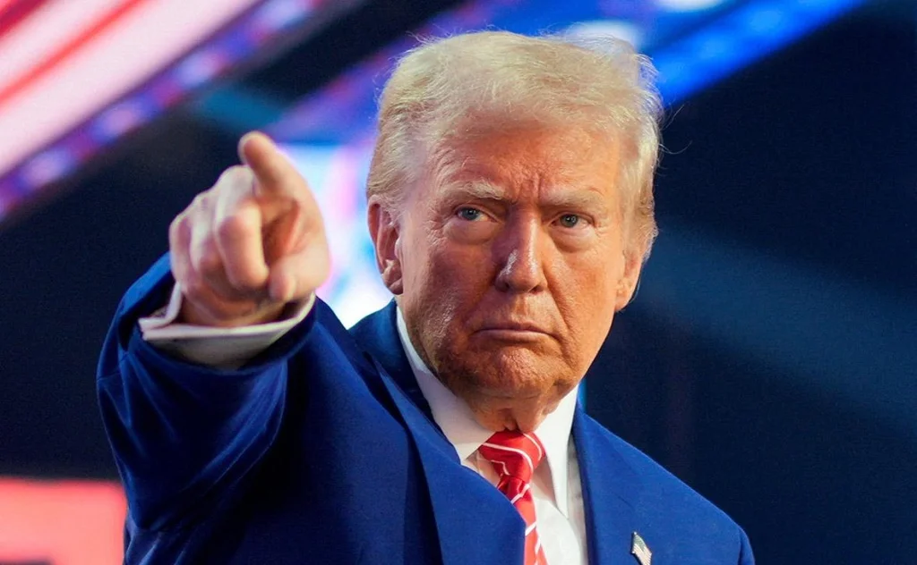 США потребовали от Ирана открыть Ормузский пролив в течение двух суток