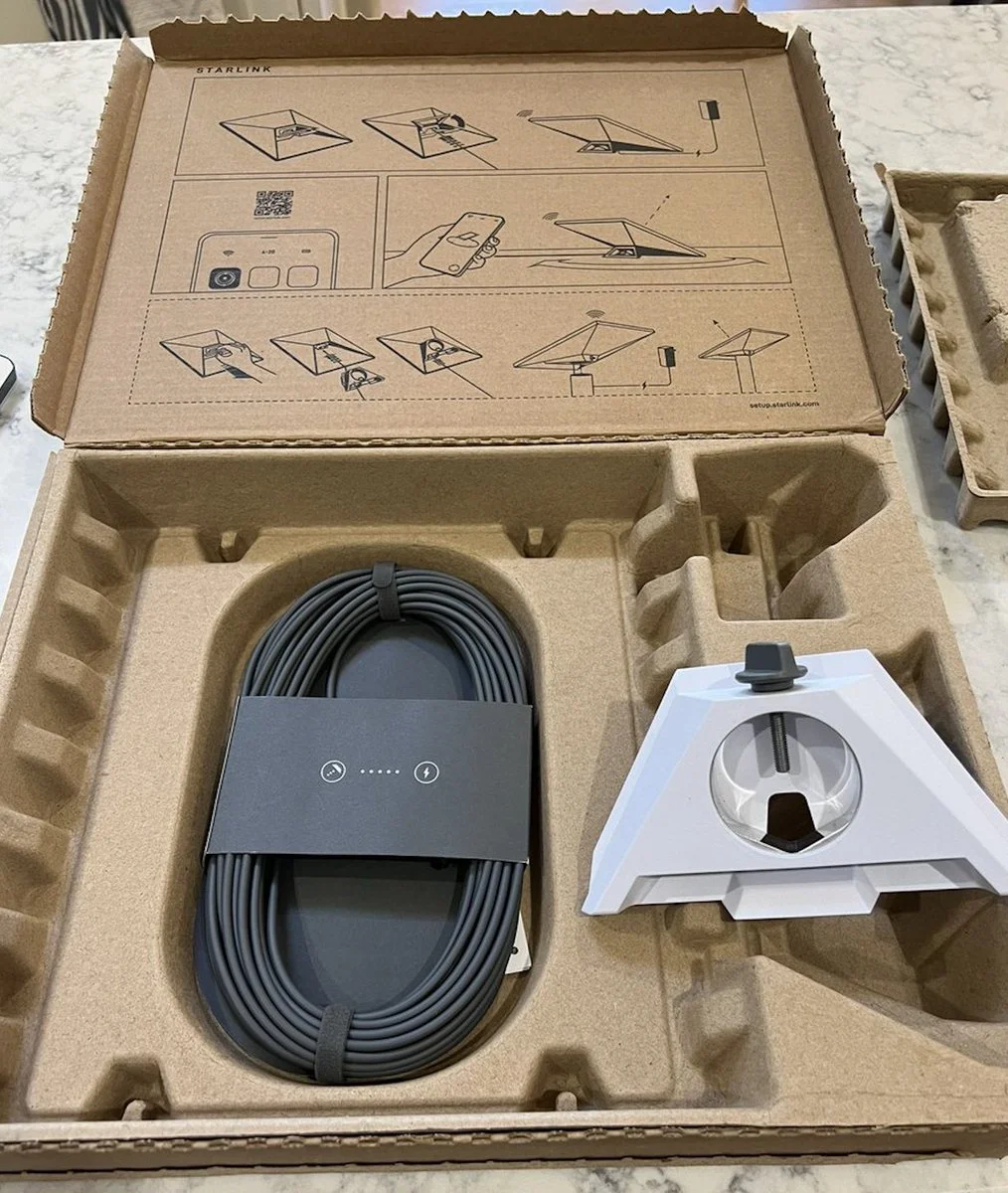 Выявлена попытка незаконного ввоза устройства Starlink