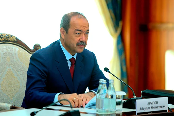 Премьер-министр Узбекистана Абдулла Арипов прибыл с визитом в Азербайджан