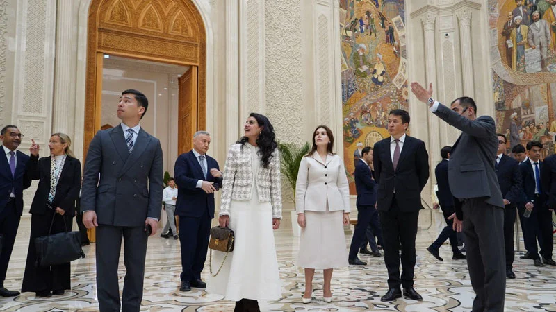 Глава «ООН Туризм» посетила Центр исламской цивилизации