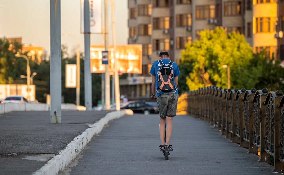 В Узбекистане разъяснили: права для электросамокатов не нужны