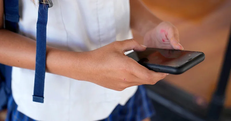 В Австралии подростку предъявили более 100 обвинений