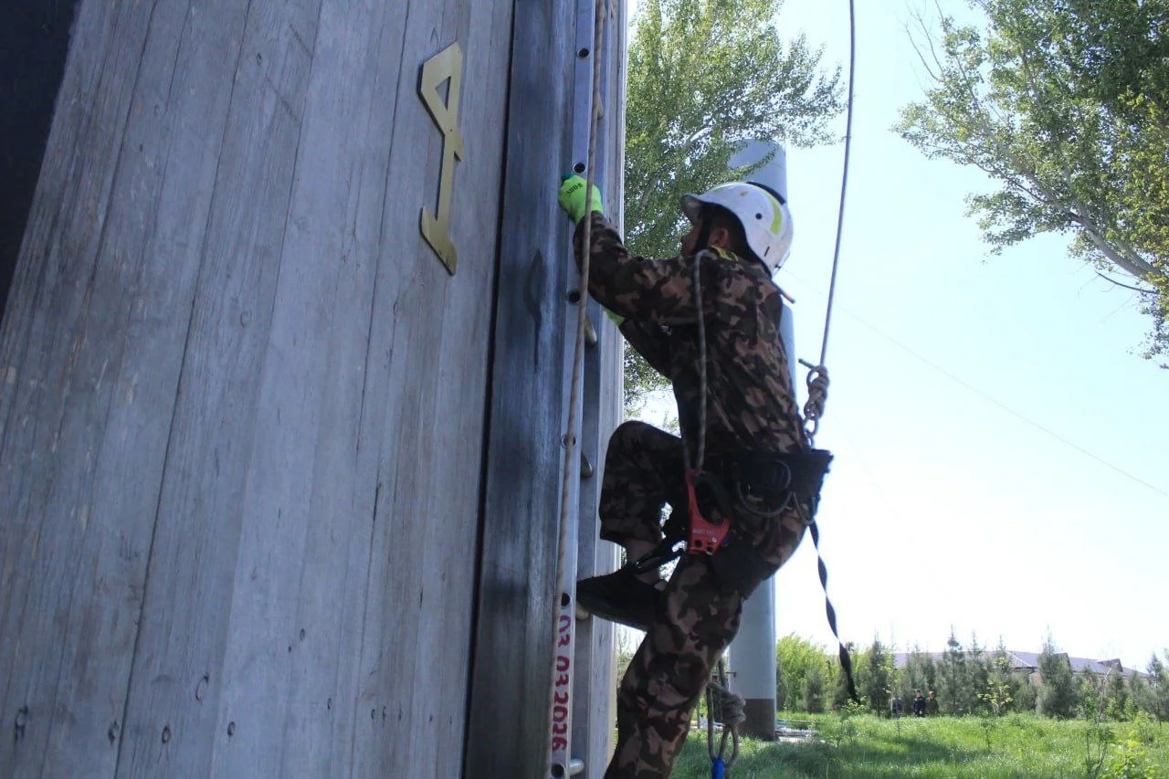 В Самарканде прошёл городской этап соревнований «Юный спасатель»