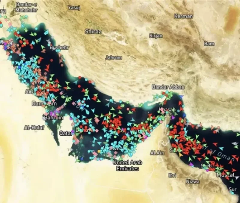 Иран пригрозил перекрыть ключевые морские маршруты