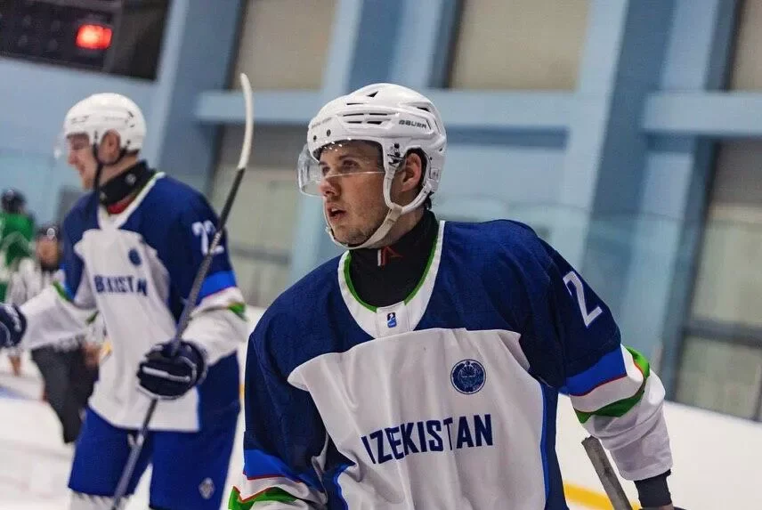 Хоккеисты Узбекистана вышли в группу А чемпионата мира
