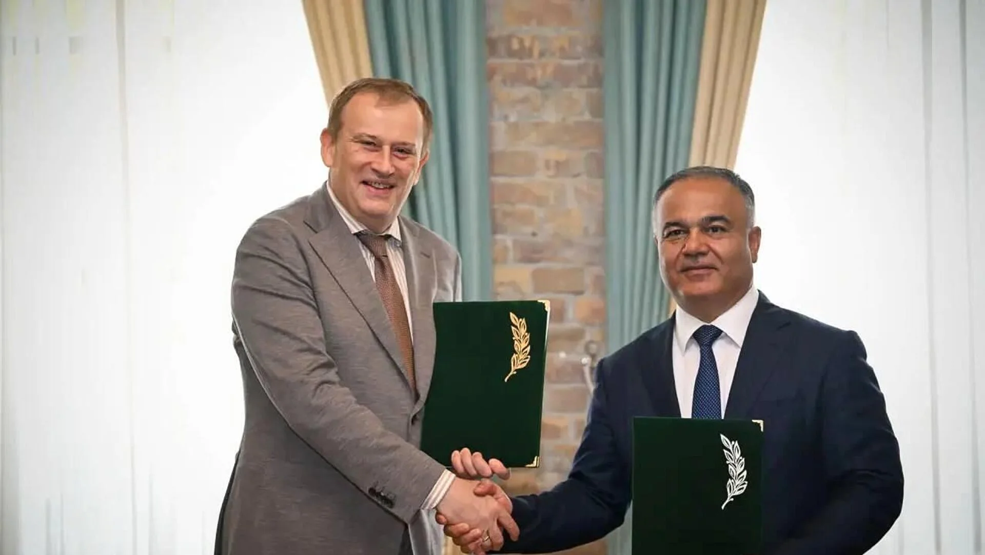 Самарканд и Ленинградская область договорились о долгосрочном сотрудничестве