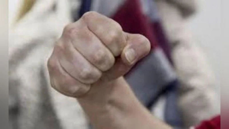 В Самаркандской области проверяют сообщения о насилии со стороны школьного учителя