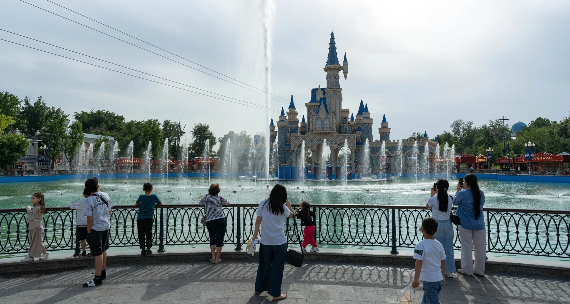 В Узбекистане утверждён график выходных на День памяти и Курбан хайит