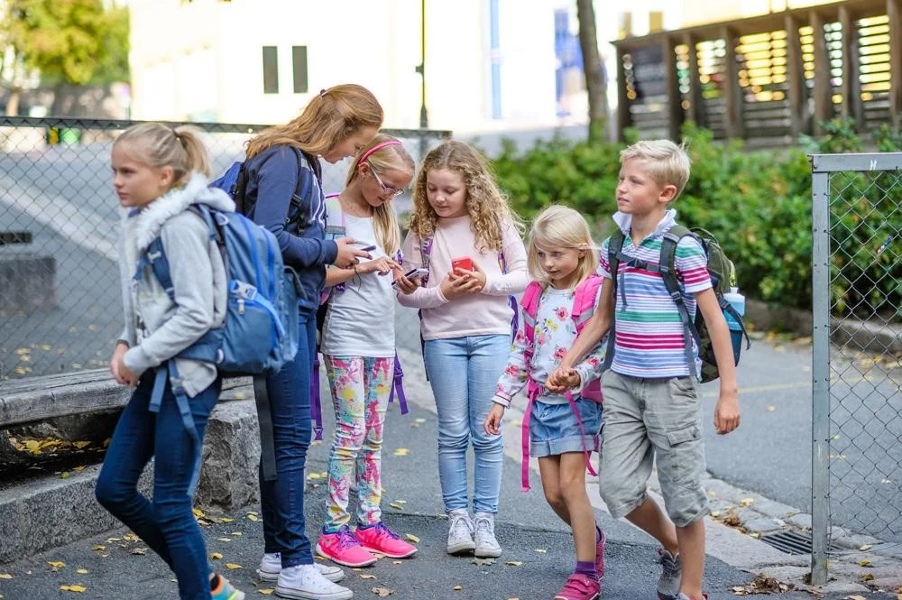 Норвегия вводит возрастной порог 16 лет для соцсетей