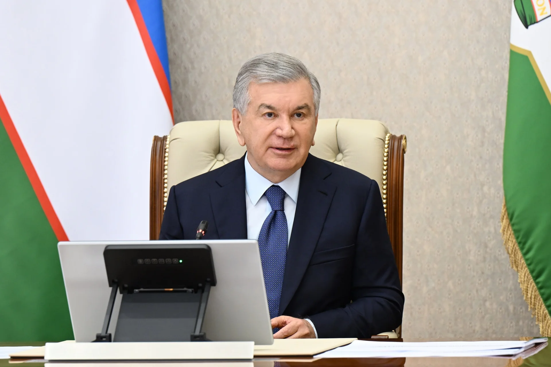 Рассмотрены меры по поддержке устойчивой деятельности предприятий