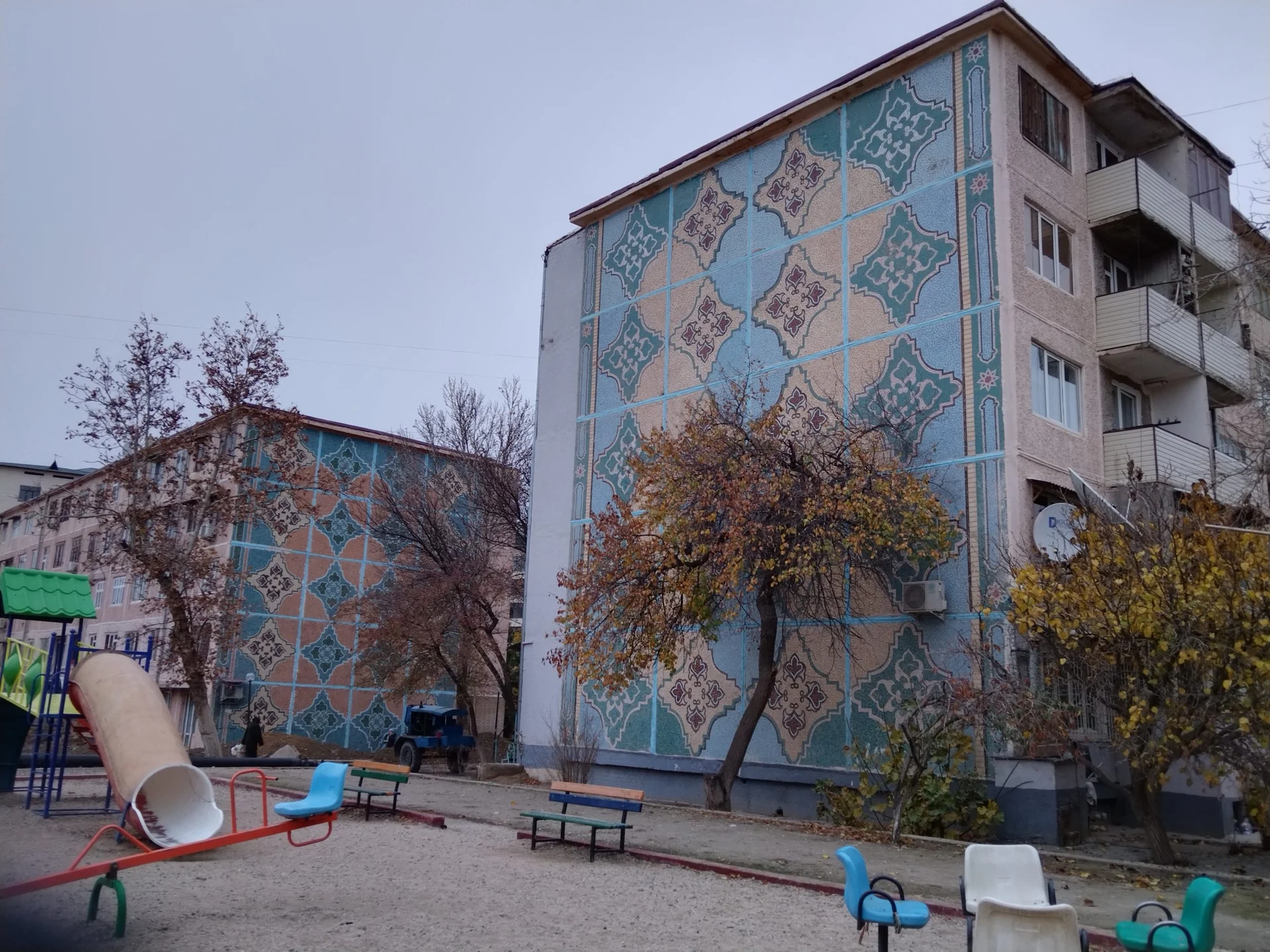 В Узбекистане запретят перепланировку квартир в домах старше 50 лет