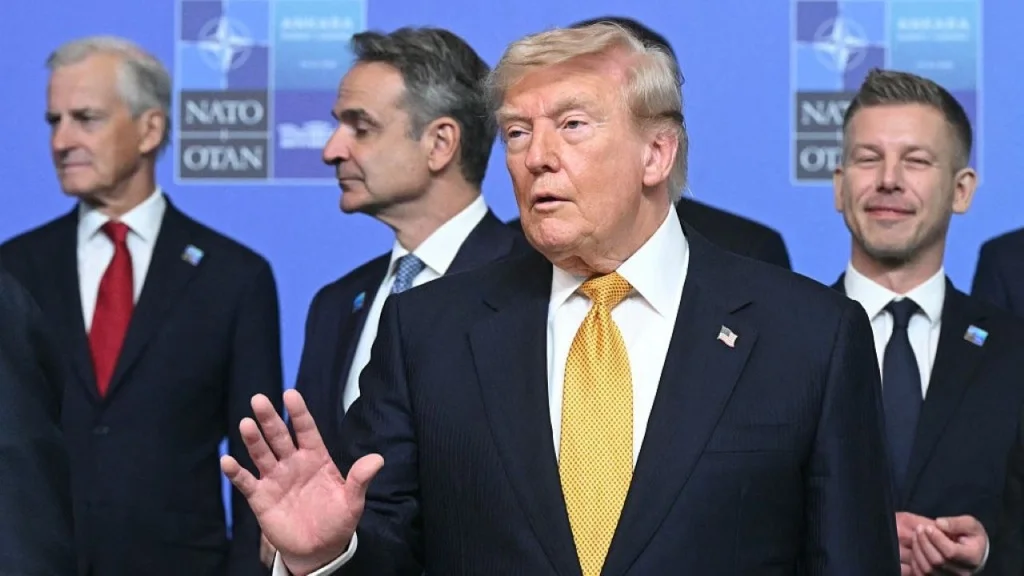 Трамп заявил о намерении США взять Ормузский пролив под свой контроль