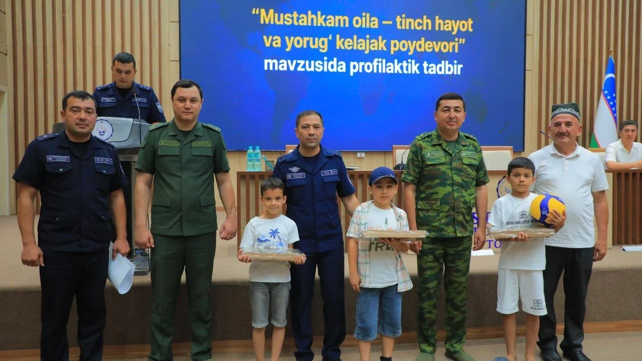 В Самарканде прошли семейные спортивные соревнования среди сотрудников МЧС