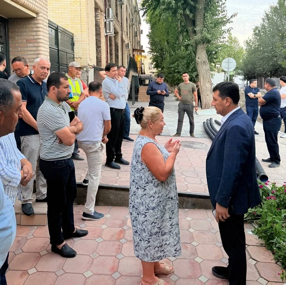 Улица Давлатобод приобретает новый облик