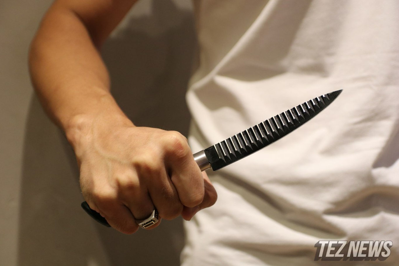 В Самарканде сумасшедший отказался лечиться и зарезал своего отца