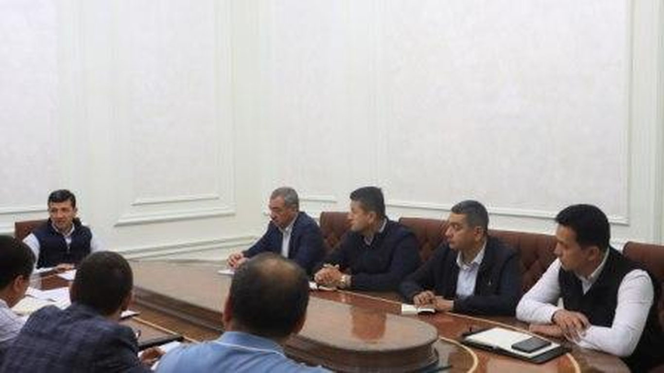 Хоким обсудил исполнение актуальных задач