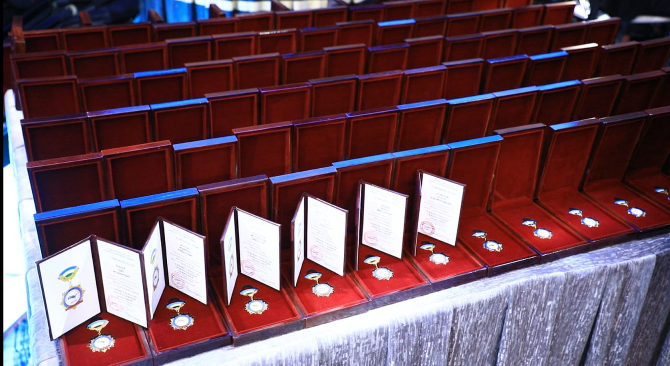 В Самарканде отметили 120-летие профсоюзного движения Узбекистана