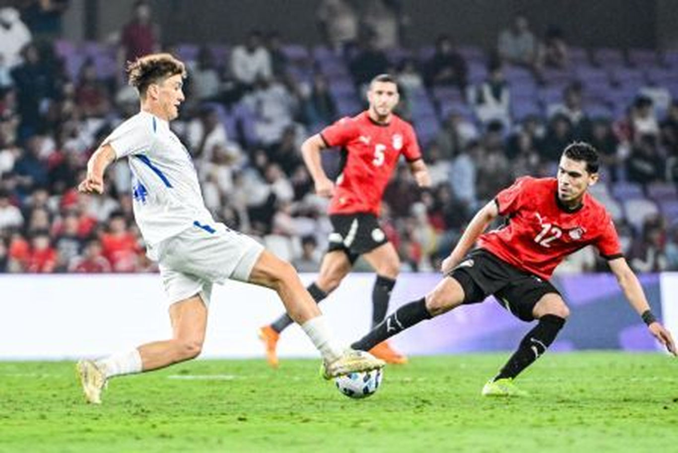 Сборная Узбекистана вышла в финал Al Ain Cup, уверенно победив Египет