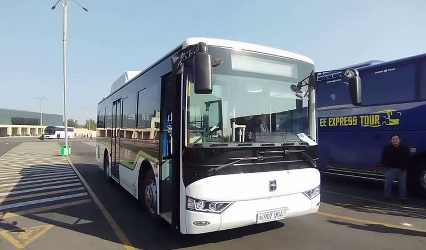 В Самарканде начала работу новая автобусная линия