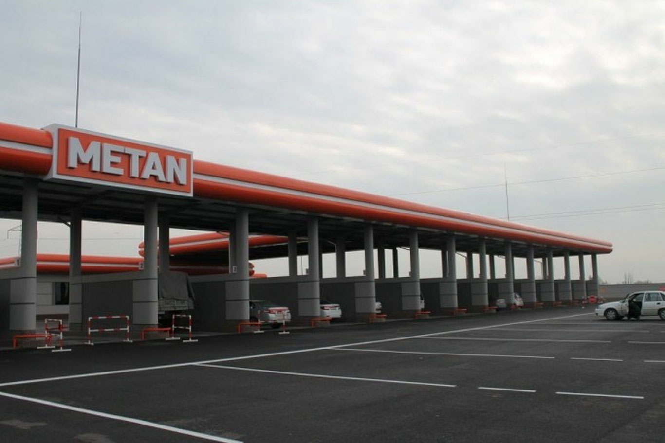 В Самаркандской области временно ограничили работу метановых заправок